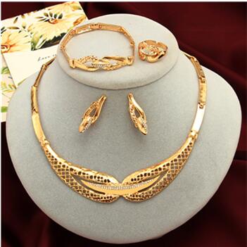 Dubai Gold Rhinestone 4 pc Jewelry Set