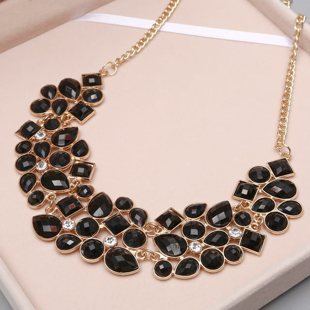 Multicolor Big Pendant Clavicle Necklace